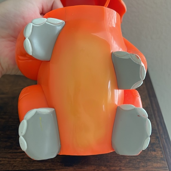 Ringling Bros. Circus Elephant Cup - Picture 12 of 12